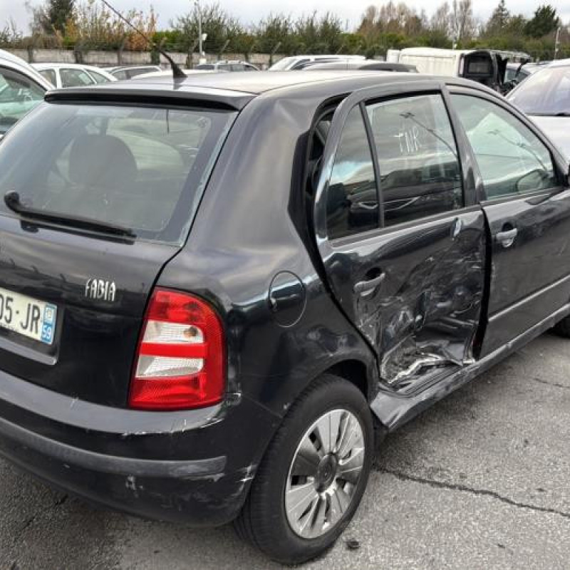 Vitre avant gauche SKODA FABIA 1 Photo n°7
