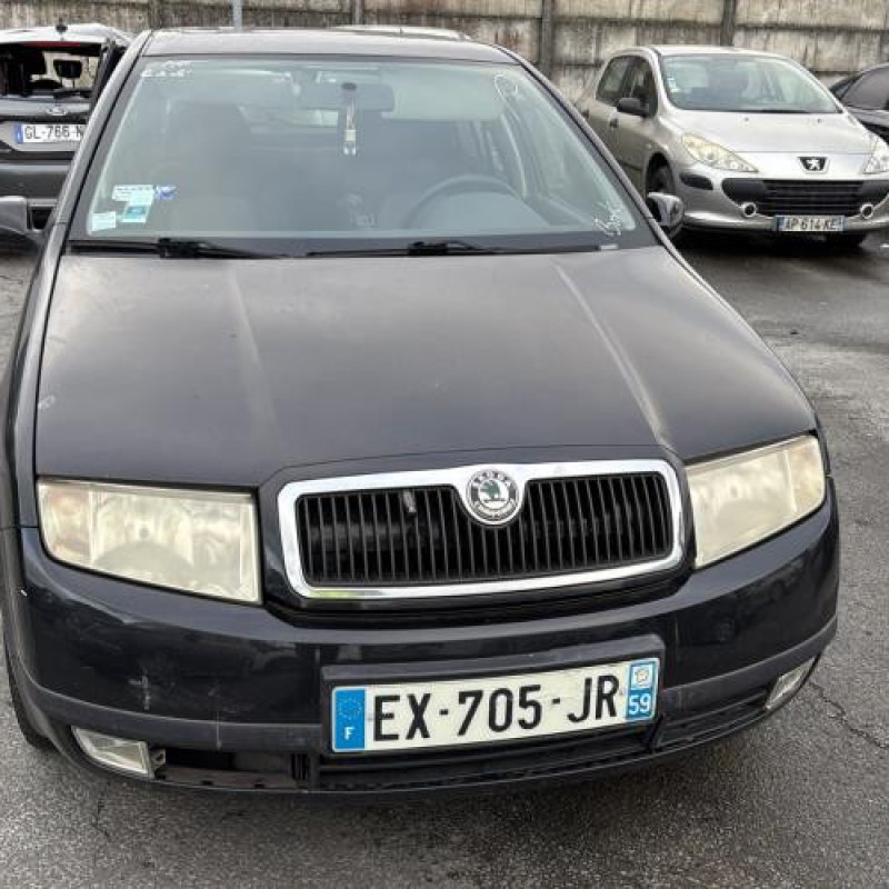 Vitre avant gauche SKODA FABIA 1 Photo n°12