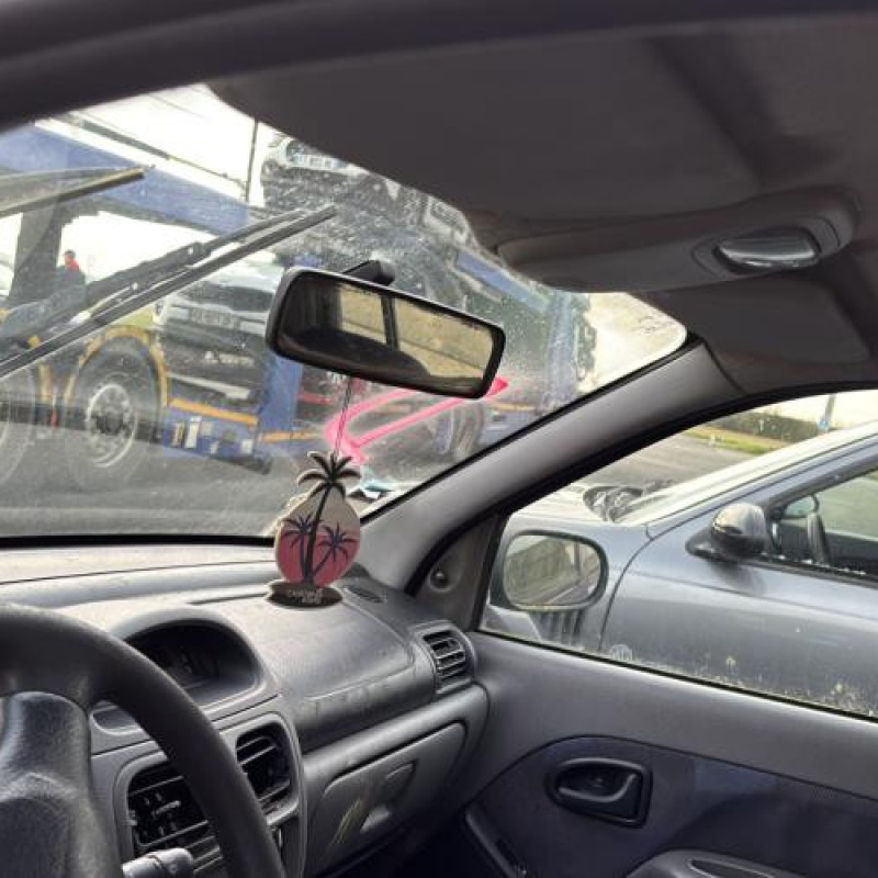 Tambour arriere droit RENAULT CLIO 2 Photo n°14