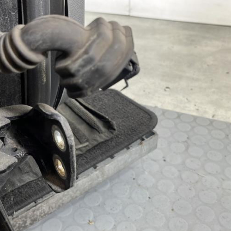 Porte arriere droit FORD FIESTA 5 Photo n°6