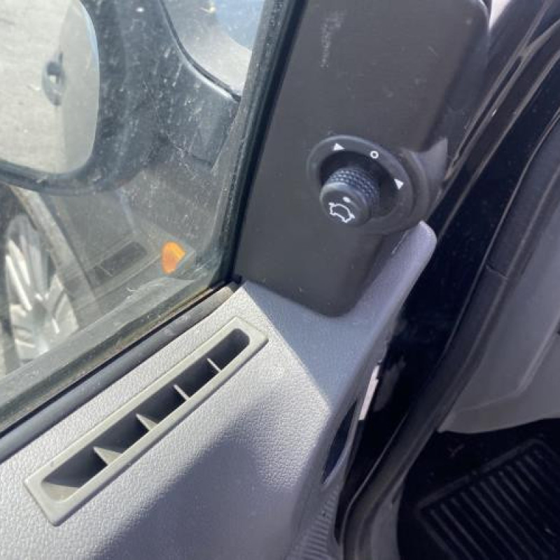 Porte arriere droit FORD FIESTA 5 Photo n°17