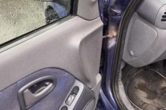 Tambour arriere gauche RENAULT CLIO 2