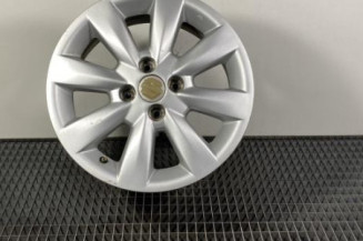 Jante SUZUKI LIANA Photo n°1