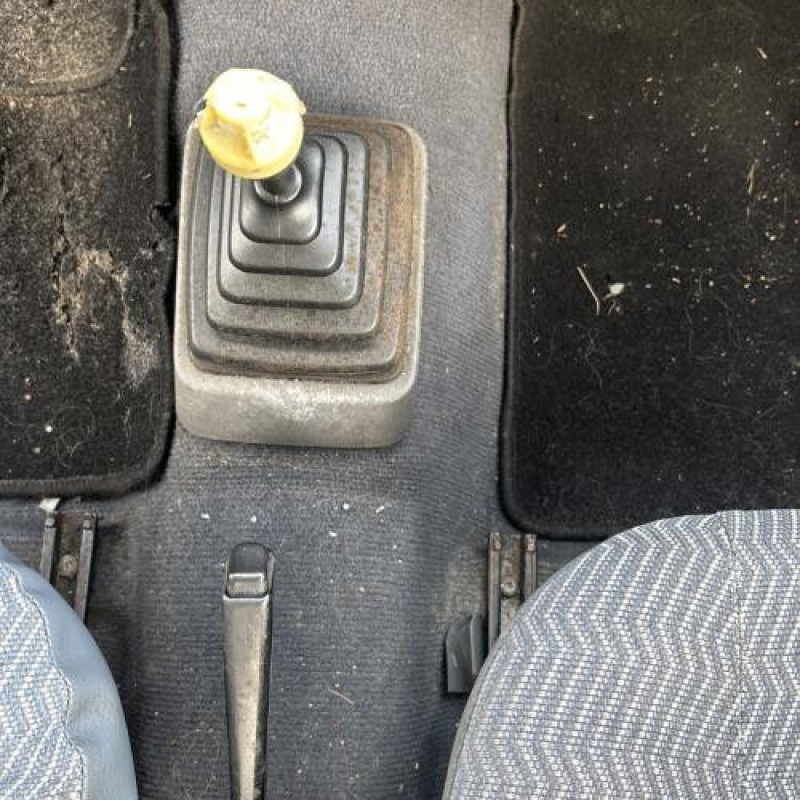 Serrure arriere droit RENAULT SUPER 5 Photo n°20