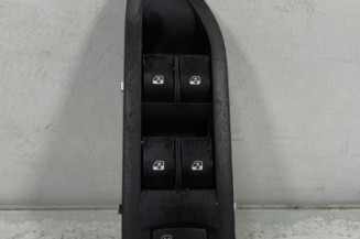 Interrupteur de leve vitre avant gauche RENAULT VEL SATIS Photo n°1