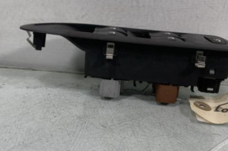 Interrupteur de leve vitre avant gauche RENAULT VEL SATIS