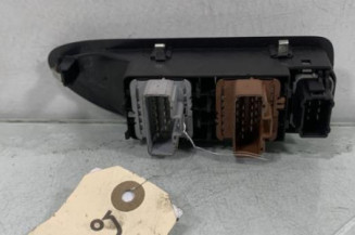 Interrupteur de leve vitre avant gauche RENAULT VEL SATIS