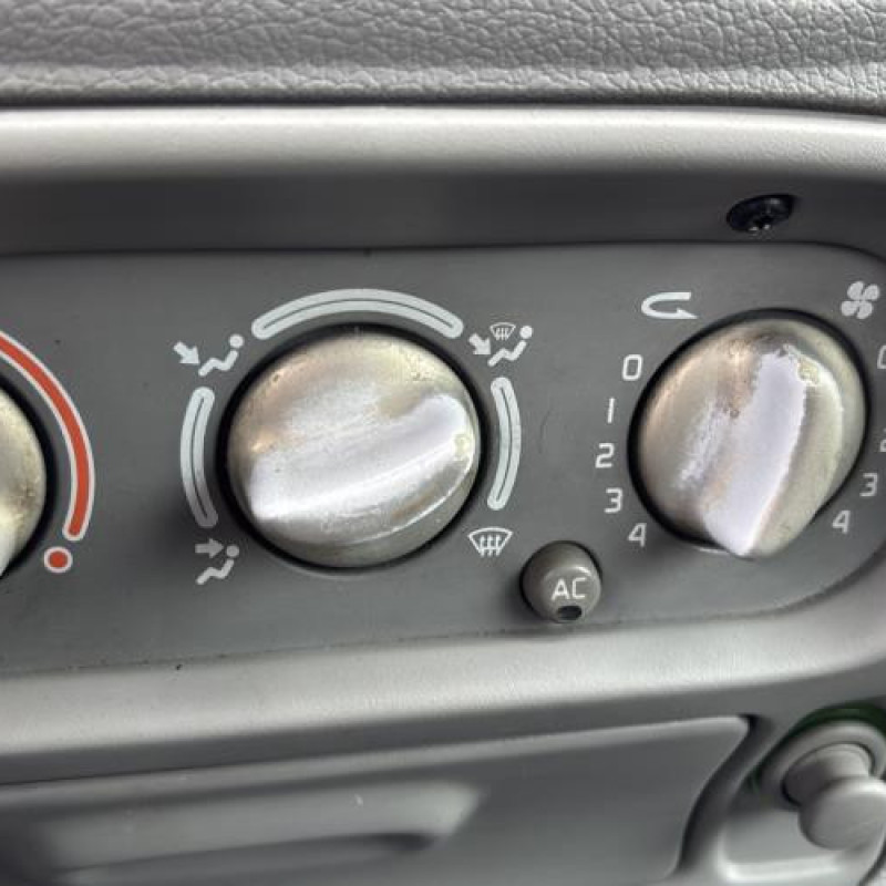 Catalyseur (echappement) RENAULT TWINGO 1 Photo n°16