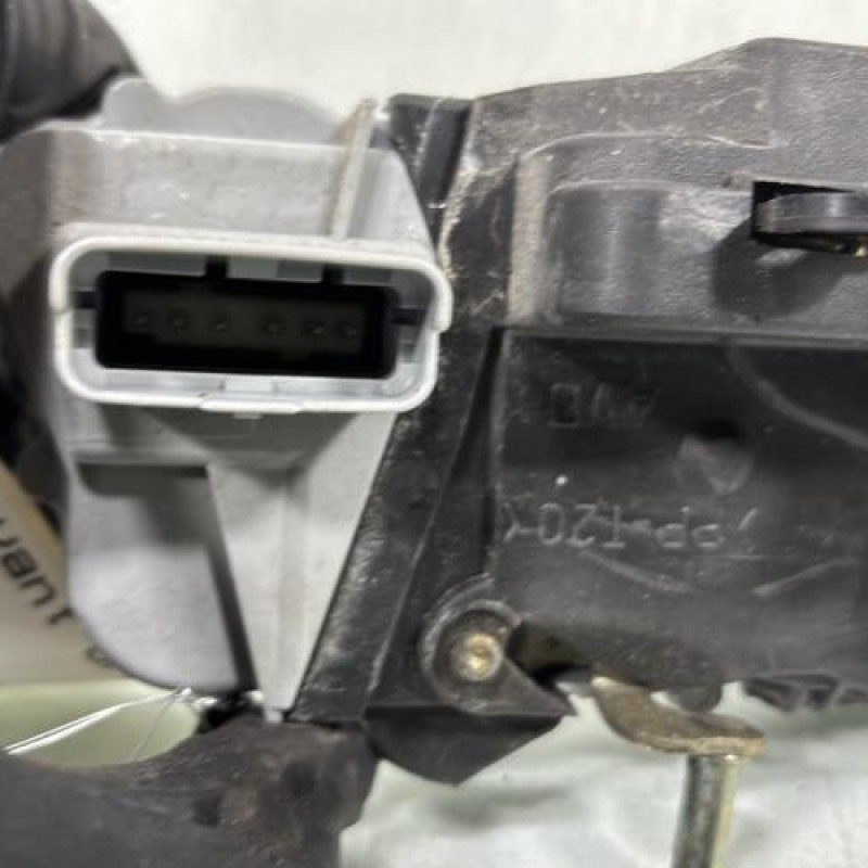 Serrure avant droit CITROEN XSARA PICASSO Photo n°4