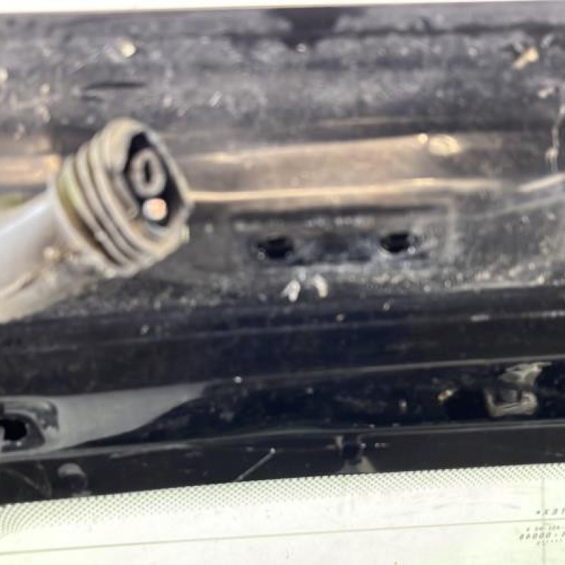 Malle/Hayon arriere PEUGEOT 106 Photo n°6