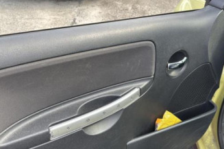 Custode arriere droit CITROEN C2