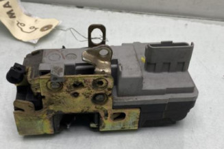 Serrure avant droit PEUGEOT 206