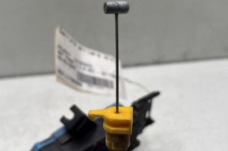 Serrure arriere droit PEUGEOT 207