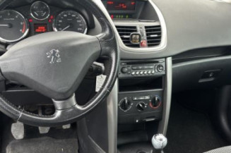 Serrure avant gauche PEUGEOT 207