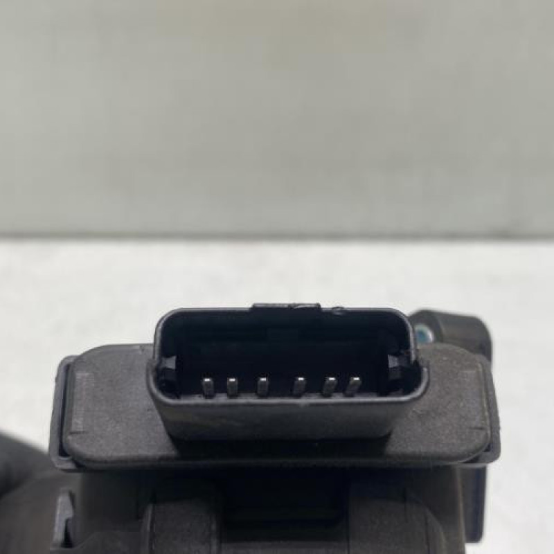 Pedale d'accelerateur PEUGEOT 208 1 Photo n°4