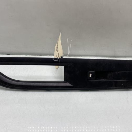 Interrupteur de leve vitre avant droit PEUGEOT 5008 2 Photo n°1