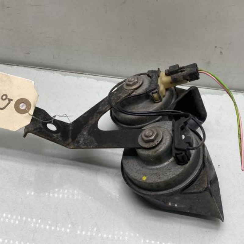 Avertisseur/Klaxon PEUGEOT 508 1 Photo n°3