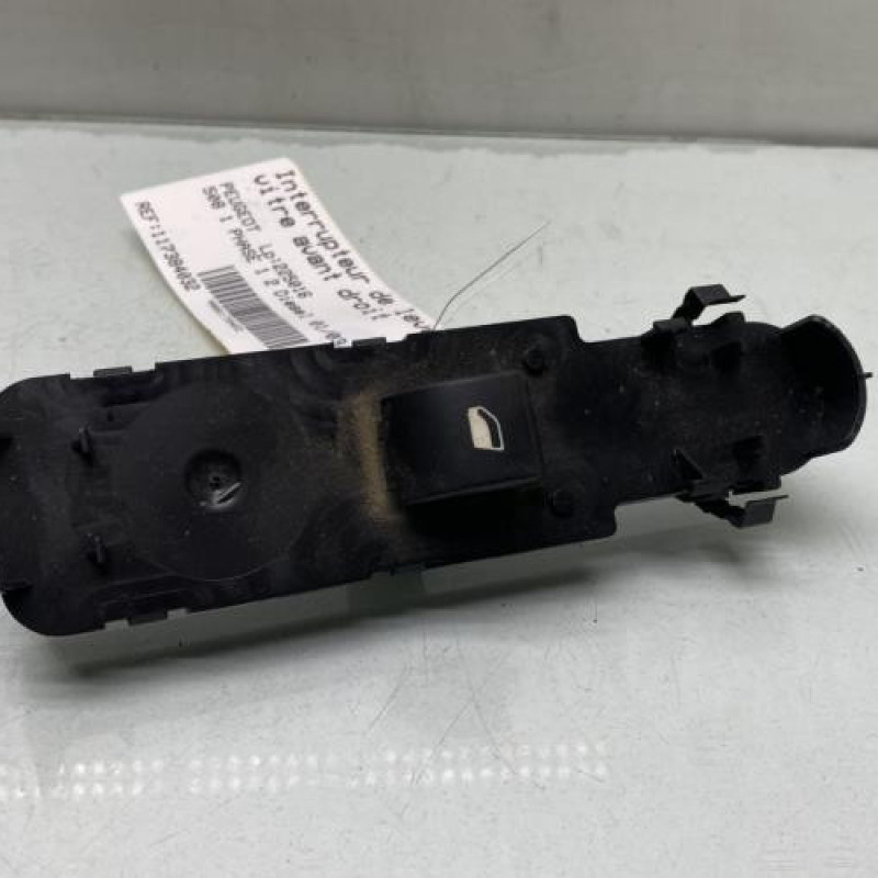 Interrupteur de leve vitre avant droit PEUGEOT 508 1 Photo n°1