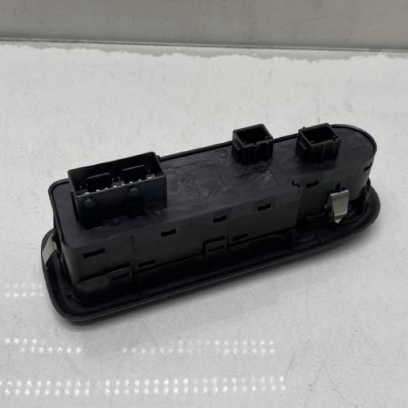 Interrupteur de leve vitre avant gauche PEUGEOT 508 1 Photo n°2