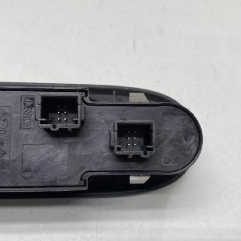 Interrupteur de leve vitre avant gauche PEUGEOT 508 1 Photo n°4