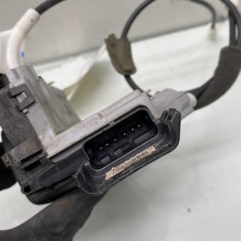 Serrure arriere droit PEUGEOT 508 1 Photo n°4