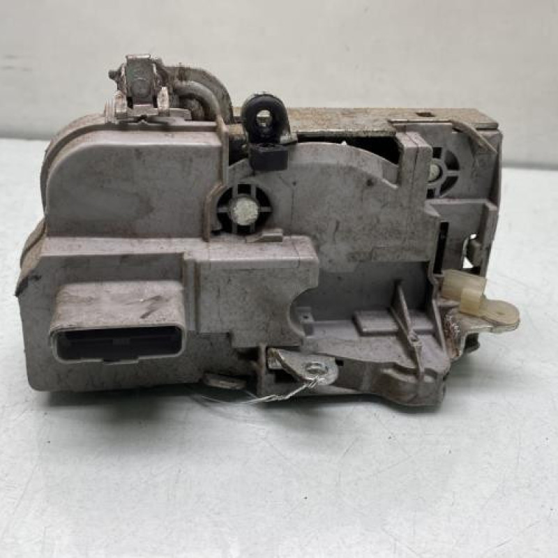 Serrure avant gauche PEUGEOT PARTNER 1 Photo n°2