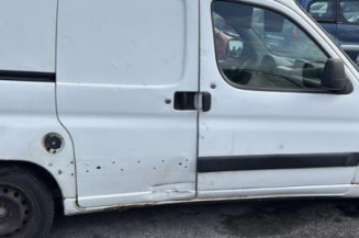 Serrure avant gauche PEUGEOT PARTNER 1