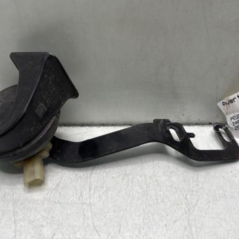 Avertisseur/Klaxon PEUGEOT 208 1 Photo n°1