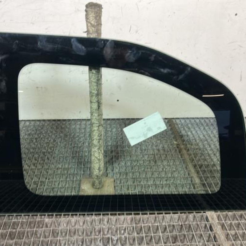 Custode arriere gauche PEUGEOT PARTNER 2 Photo n°1