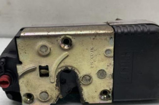 Serrure arriere gauche PEUGEOT 306 Photo n°1