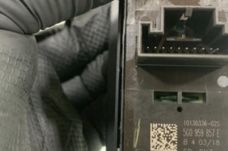 Interrupteur de leve vitre avant gauche VOLKSWAGEN GOLF 7