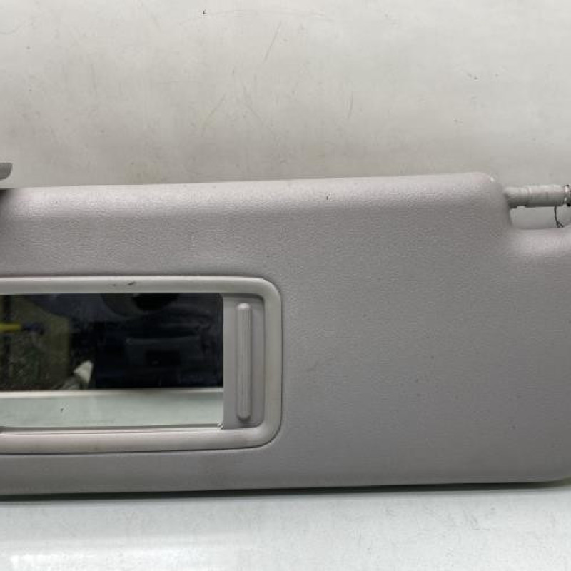 Pare soleil gauche TOYOTA YARIS 2 Photo n°1