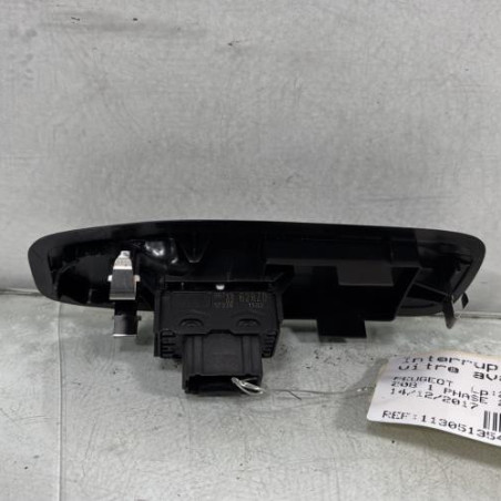 Interrupteur de leve vitre avant droit PEUGEOT 208 1