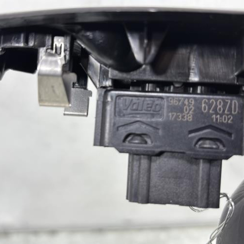 Interrupteur de leve vitre avant droit PEUGEOT 208 1 Photo n°5