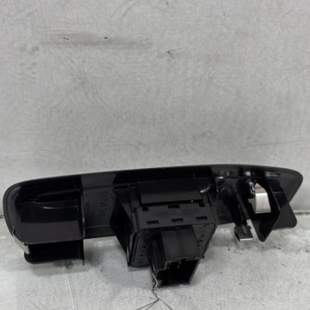 Interrupteur de leve vitre avant gauche PEUGEOT 208 1