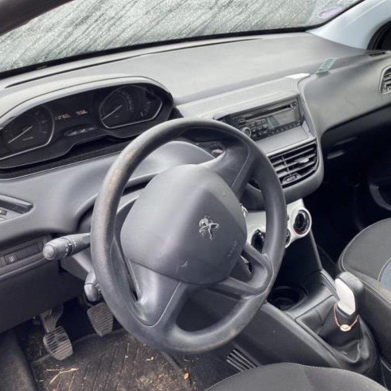 Interrupteur de leve vitre avant gauche PEUGEOT 208 1 Photo n°18