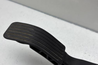 Pedale d'accelerateur PEUGEOT 208 1