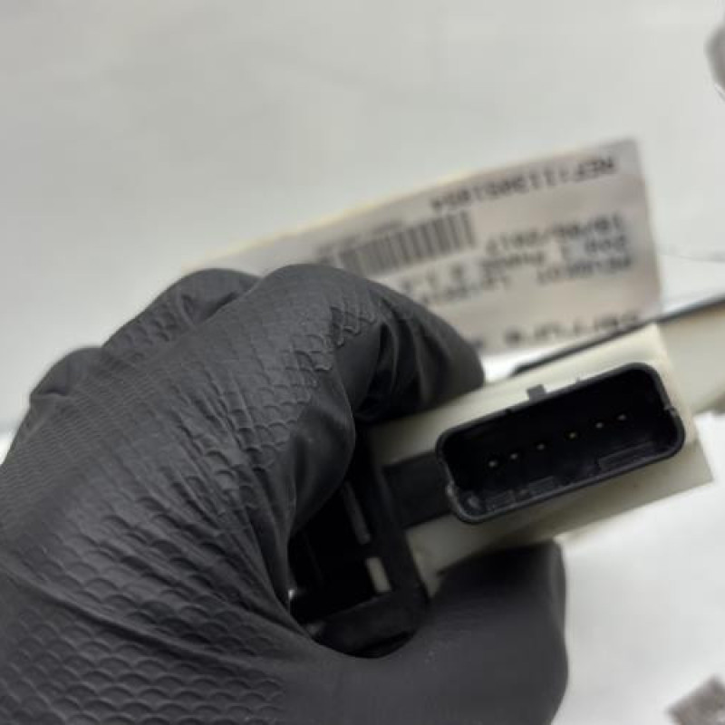 Serrure avant gauche PEUGEOT 208 1 Photo n°6