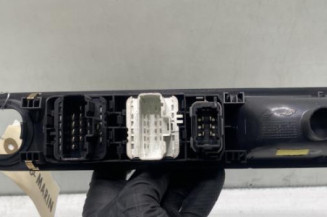 Interrupteur de leve vitre avant gauche RENAULT ESPACE 4
