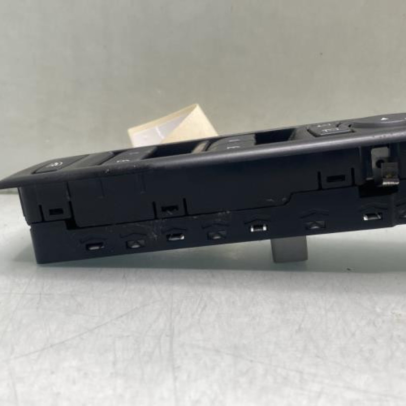 Interrupteur de leve vitre avant gauche RENAULT LAGUNA 3 Photo n°2