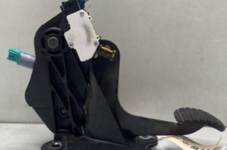 Pedale d'embrayage RENAULT LAGUNA 3 Photo n°1