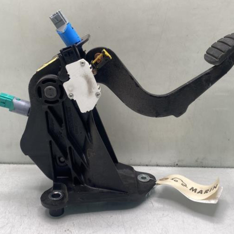 Pedale d'embrayage RENAULT LAGUNA 3 Photo n°6