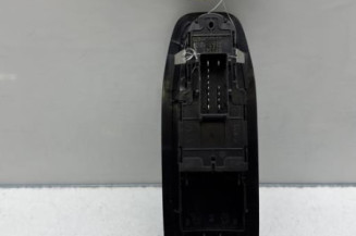 Interrupteur de leve vitre avant gauche PEUGEOT 208 1