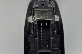 Interrupteur de leve vitre avant gauche PEUGEOT 208 1