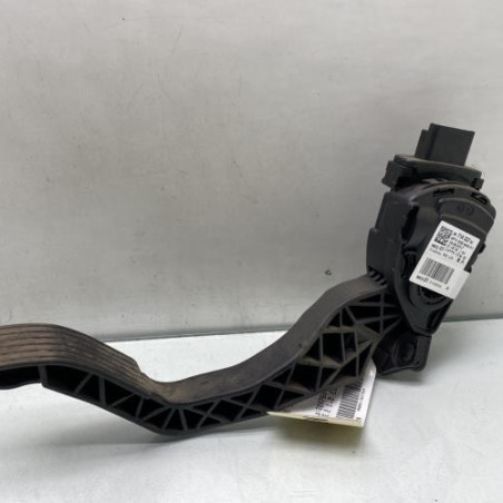 Pedale d'accelerateur PEUGEOT 208 1 Photo n°1