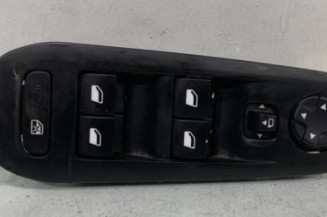 Interrupteur de leve vitre avant gauche PEUGEOT 308 2 Photo n°1