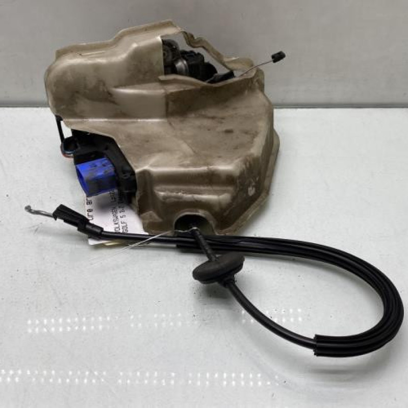 Serrure arriere droit VOLKSWAGEN GOLF 5 Photo n°2