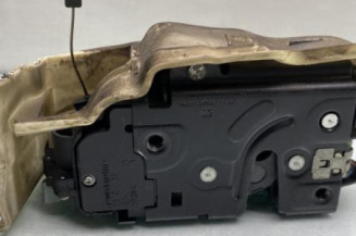 Serrure avant droit VOLKSWAGEN GOLF 5 Photo n°1