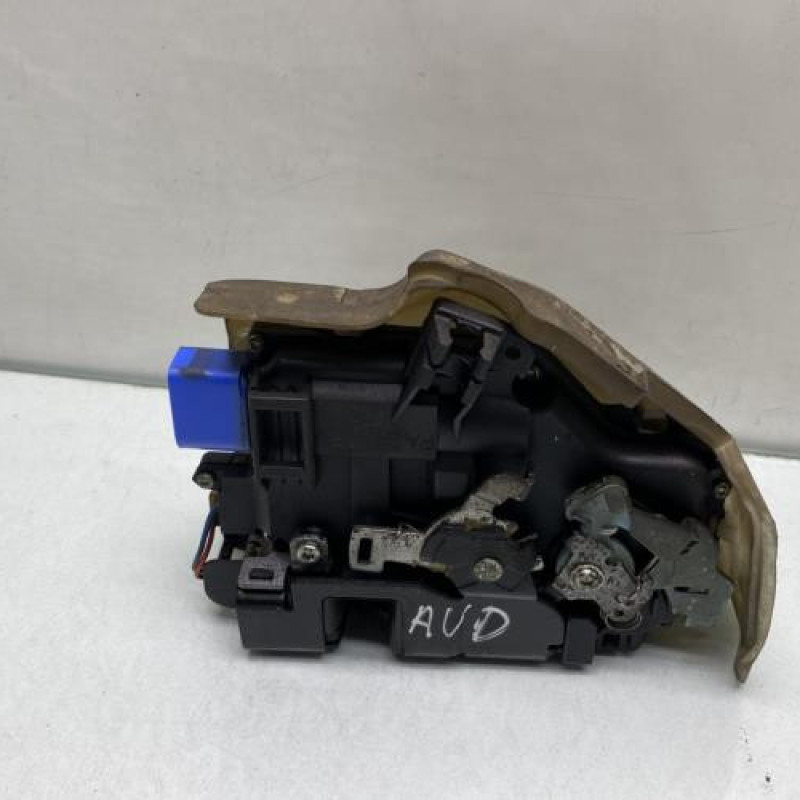 Serrure avant droit VOLKSWAGEN GOLF 5 Photo n°3