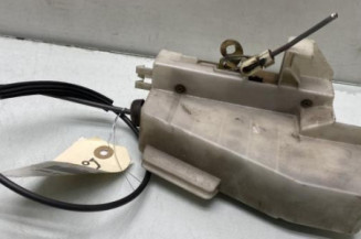 Serrure avant gauche FORD FIESTA 4